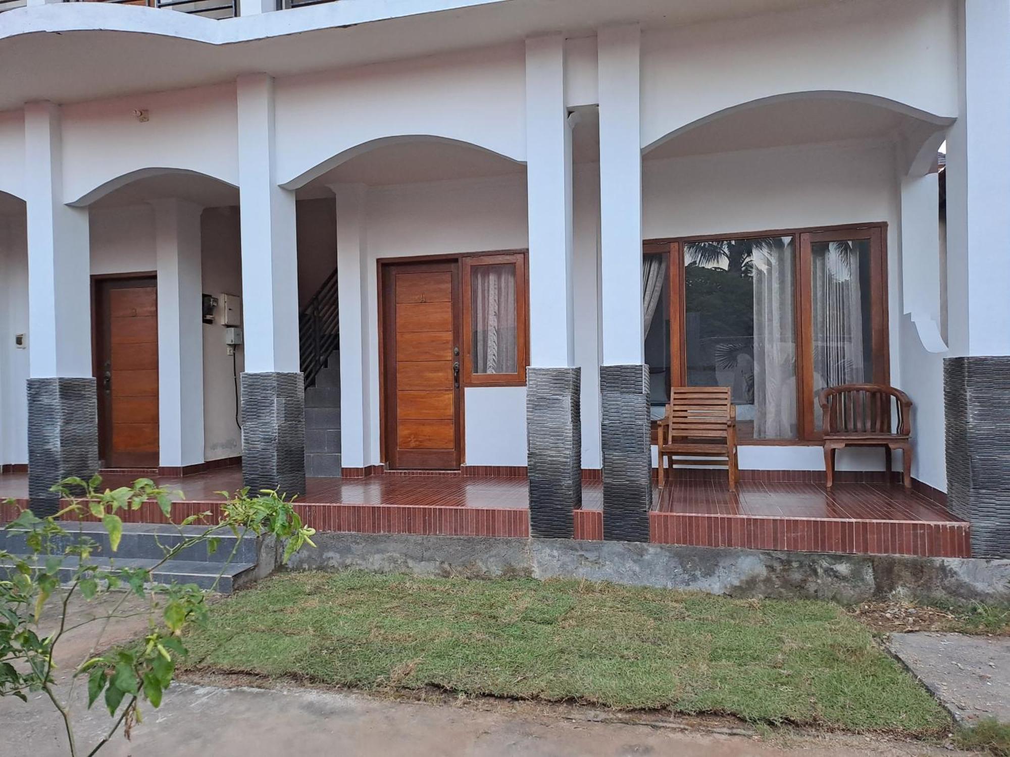 Kutabay Homestay Kuta  Exterior photo
